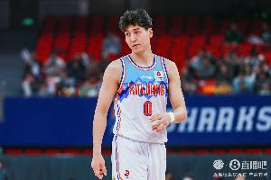 媒体人：这个季后赛新疆已经带来足够多惊喜 未来几年大有可为