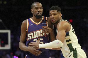 ESPN：火箭高管休赛期会对市场上的潜在球星进行内部讨论