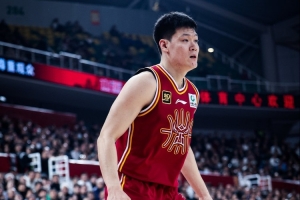 张宁：休赛期会锻炼自己的传导球 以及更合理地与队友做串联