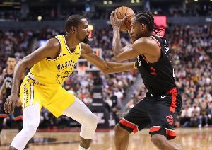 网友：NBA真正的雇佣兵是猛龙卡！KD：我同意 NBA到处都是雇佣兵