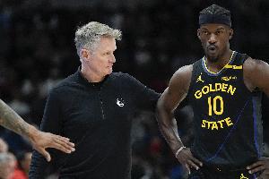 🤝狼记称赞勇士：他们没有找借口 他们优雅地面对了失利