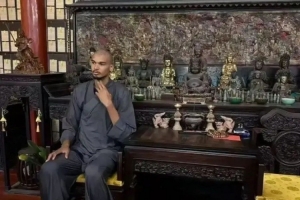 🙏文班亚马旧采访：想过完整的人生 我也只是个凡人难道不是？
